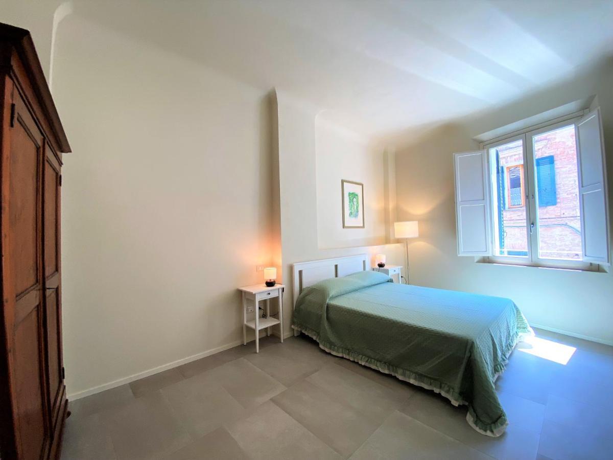 Tra Le Mura-Central Apartment In Siena Luaran gambar